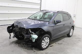 krockskadad bil auto Seat Arona  2022/7