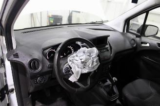 Ford Transit Courier Van Transit Courier picture 9