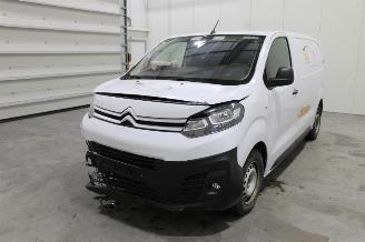 krockskadad bil auto Citroën Jumpy  2022/12