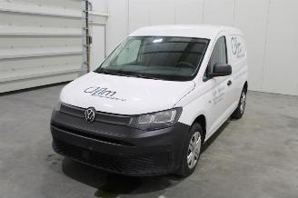 krockskadad bil auto Volkswagen Caddy  2021/2
