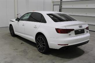 Audi A4  picture 4