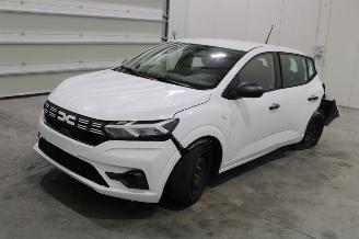 Vrakbiler auto Dacia Sandero  2024/6