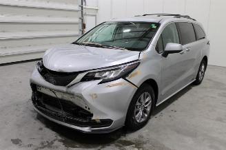 škoda osobní automobily Toyota Sienna  2021/4