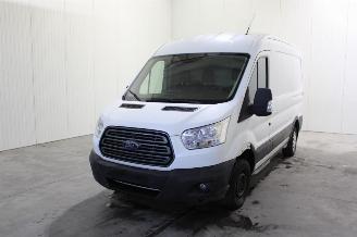 Coche siniestrado Ford Transit  
