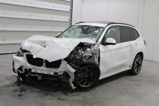 skadebil auto BMW iX3  2023/11