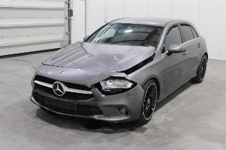 uszkodzony samochody osobowe Mercedes A-klasse A 160 2019/9
