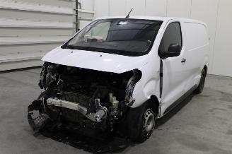uszkodzony samochody osobowe Opel Vivaro  2024/4