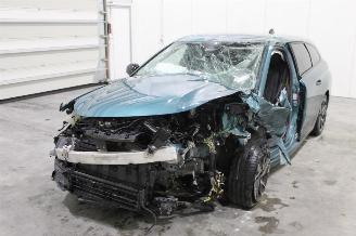 disassembly passenger cars Peugeot 308  2022/10
