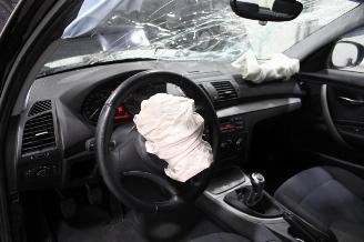 BMW 1-serie 116 picture 9