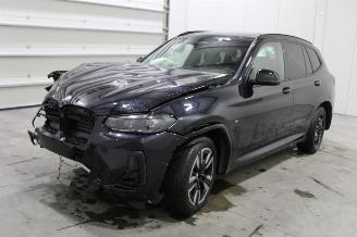 Schadeauto BMW iX3  2023/8
