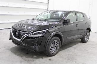 krockskadad bil auto Nissan Qashqai  2023/9