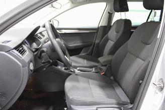 Skoda Octavia  picture 11