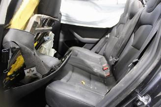 Tesla Model 3  picture 11