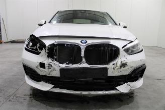 BMW 1-serie 116 picture 6