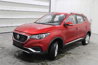 skadebil bedrijf MG ZS  2023/4