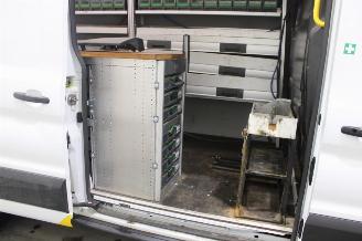 Ford Transit  picture 21