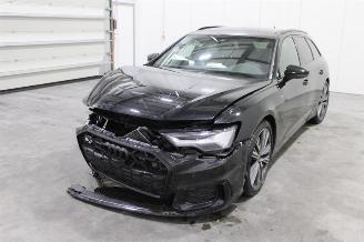 krockskadad bil auto Audi A6  2025/4