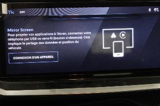 Peugeot 208  picture 24