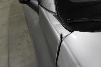 Peugeot 208  picture 22