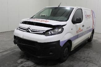 krockskadad bil auto Citroën Jumpy  2021/5