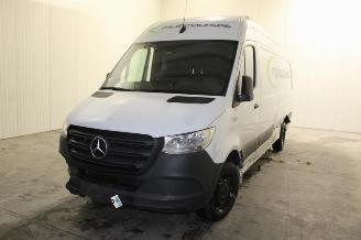 Vrakbiler auto Mercedes Sprinter  2024/2