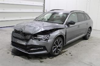 Damaged car Skoda Superb  2023/4