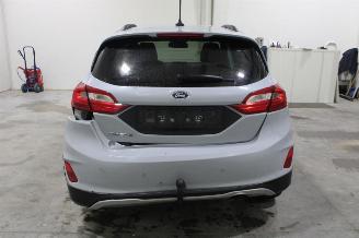 Ford Fiesta  picture 5
