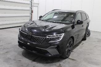 damaged passenger cars Renault Espace  2024/6