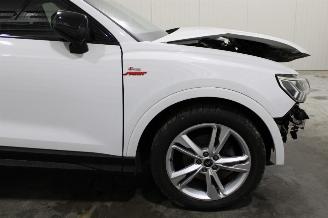 Audi Q3  picture 7
