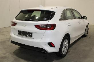 Kia Cee d cee'd picture 3