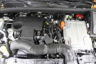 Renault Clio  picture 15