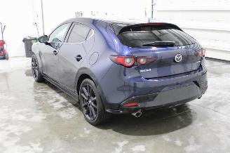 Mazda 3  picture 5