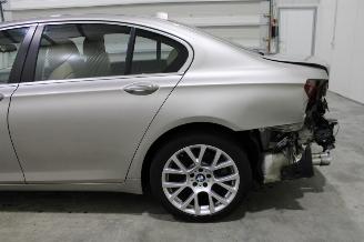BMW 7-serie 730 picture 24