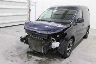 Vrakbiler auto Volkswagen Caddy  2023/2