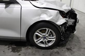 Ford Focus  picture 12