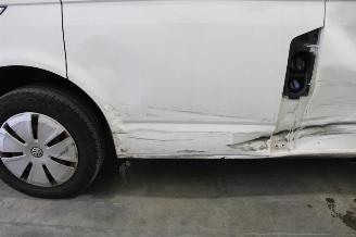 Volkswagen Transporter T6 picture 5