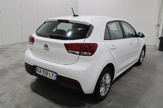 Kia Rio  picture 3