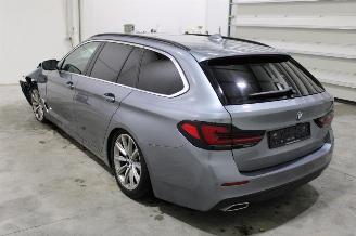BMW 5-serie 520 picture 4