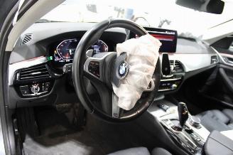 BMW 5-serie 520 picture 9