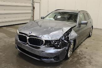 Schadeauto BMW 5-serie 520 2022/7