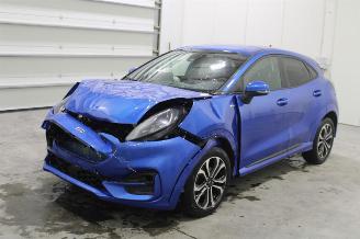 Vaurioauto  passenger cars Ford Puma  2023/1