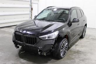 Vaurioauto  passenger cars BMW X1  2023/8