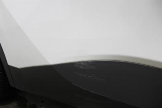 Toyota C-HR  picture 8