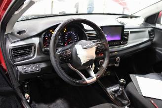 Kia Rio  picture 10
