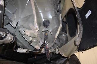 Tesla Model Y  picture 18