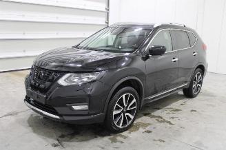 krockskadad bil auto Nissan X-Trail  2021/9