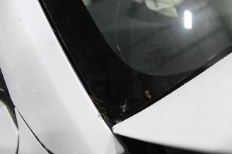 Tesla Model Y  picture 9