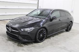 Vrakbiler auto Mercedes Cla-klasse CLA 180 2022/12