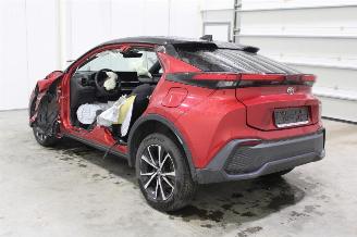 Toyota C-HR  picture 5