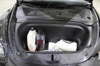 Tesla Model Y  picture 16